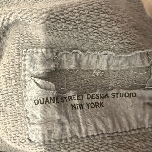 Nili Lotan Blue Cropped Paris Pant Raw Hem Pockets Beautiful Luxury NWOT - Picture 5 of 6